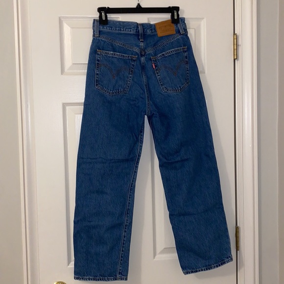 Levi Jeans - Picture 4 of 6